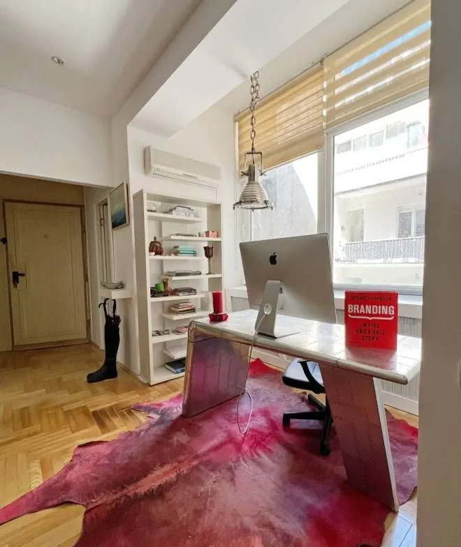 Izdavanje, dvosoban stan, 69m², Vračar Hram, Vračar Sve Podlokacije
