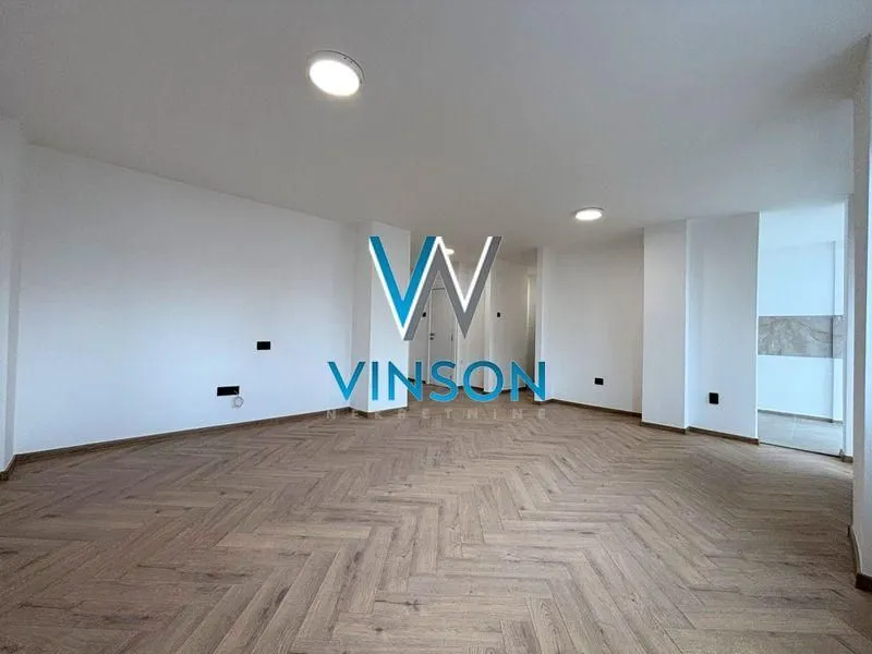 Prodaja, trosoban stan, 73m², Socijalno, Novi Sad Sve Podlokacije