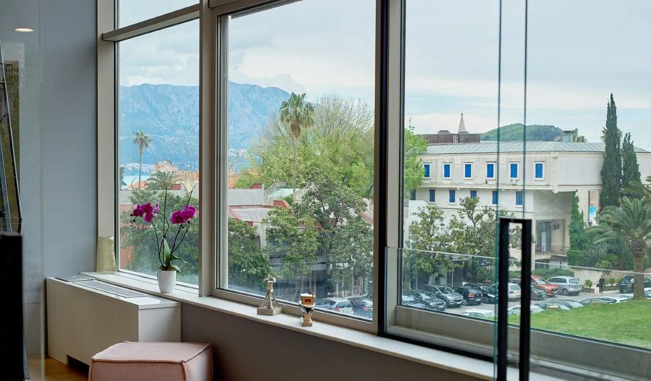 Sale, two bedroom apartment, 100m², Centar, Budva