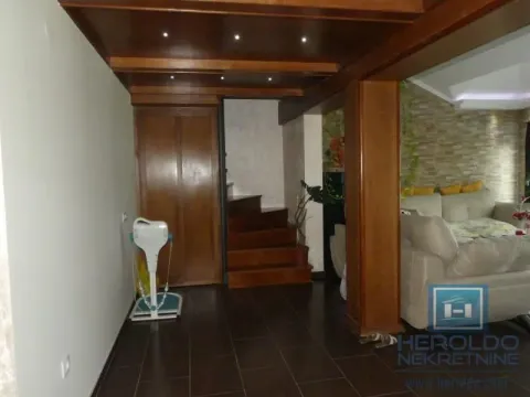 Prodaja, četvorosoban stan, 168m², Aqua park, Jagodina - image 21