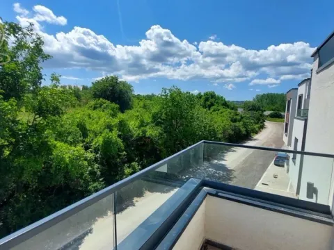 Sale, four bedroom apartment, 78m², Alibegovac, Petrovaradin - image 18