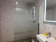 Izdavanje, dvosoban stan, 72m², Bulevar, Niš - image 18