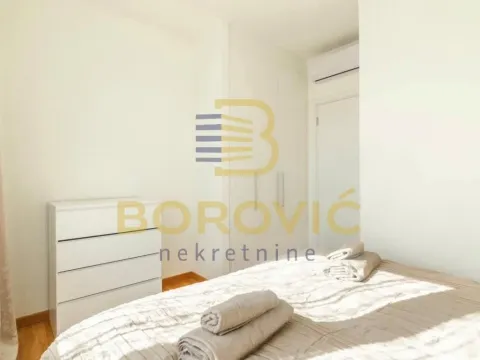 Rent, three bedroom apartment, 86m², Savski Venac, Beograd - image 12