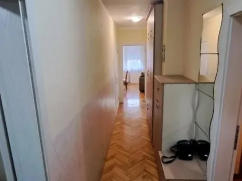 Izdavanje, trosoban stan, 70m², Nova Detelinara, Novi Sad Sve Podlokacije - image 11