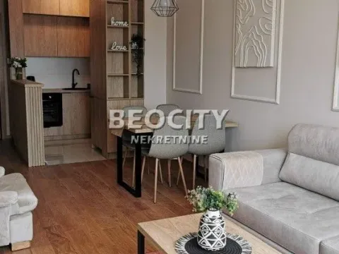 Izdavanje, dvosoban stan, 44m², Centar, Novi Sad - image 3