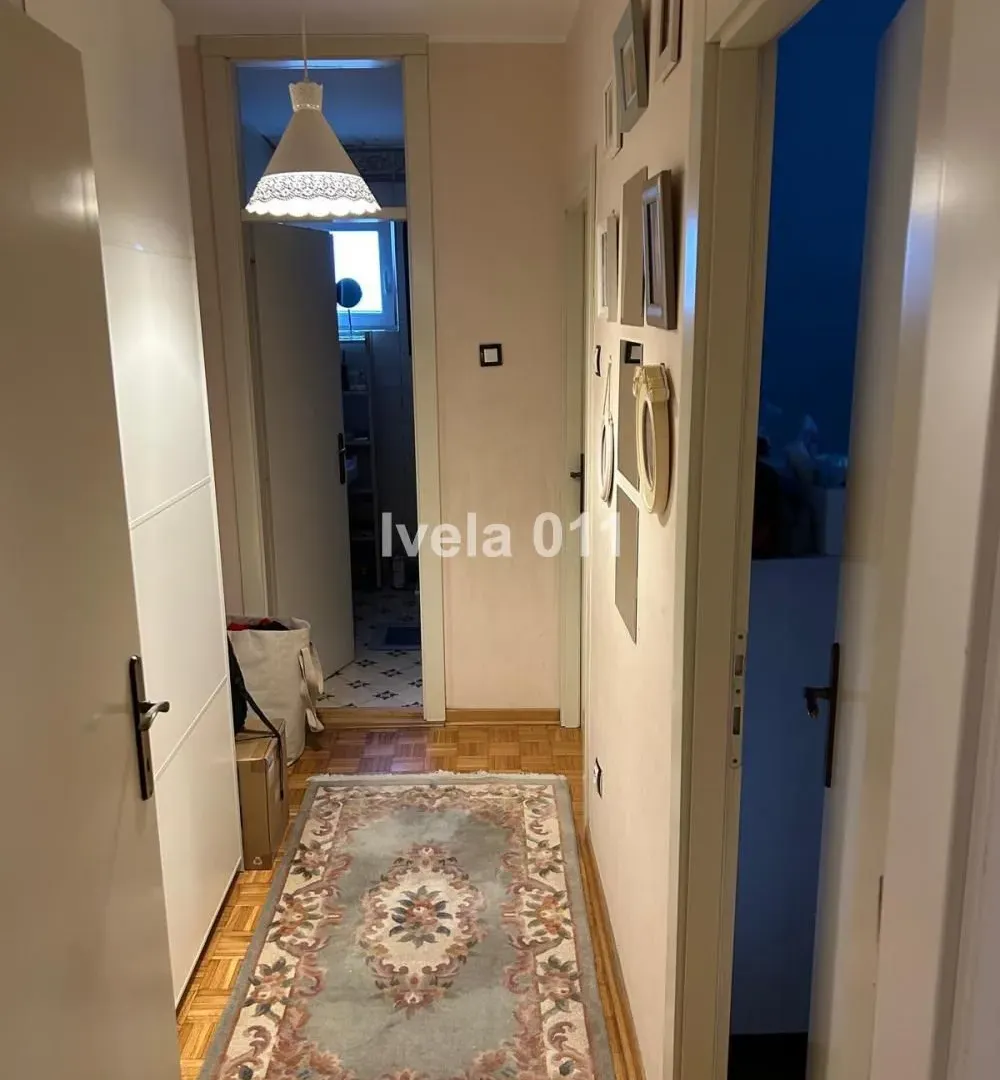 Sale, two bedroom apartment, 75m², Banjica, Voždovac Sve Podlokacije