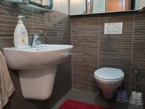 Prodaja, trosoban stan, 120m², Podgorica, Crna Gora - image 9