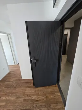 Prodaja, dvosoban stan, 68m², Šušanj, Bar - image 3