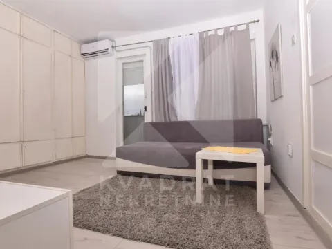 Rent, studio apartment, 29m², Preko Morače, Podgorica - image 3