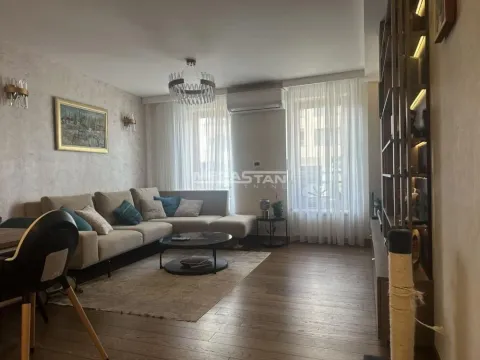 Sale, four bedroom apartment, 112m², Južni Bulevar, Vračar Sve Podlokacije