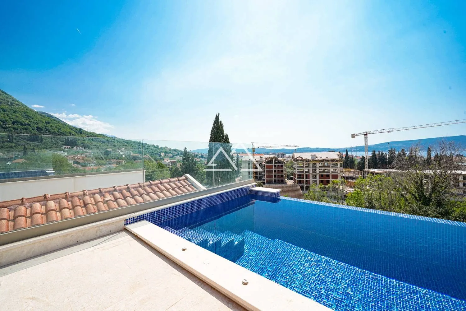 Prodaja, kuća, 286m², Tivat, Crna Gora