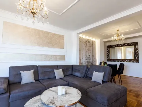 Prodaja, dvosoban stan, 90m², Centar, Podgorica - image 2