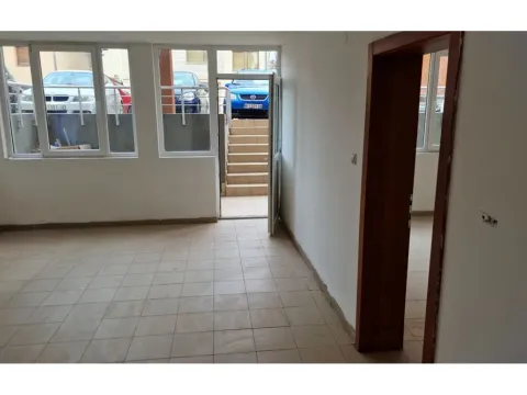 Sale, office space, 52m², Durlan, Niš - image 12