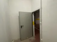 Rent, parking/garage, 6m², Central Point, Podgorica - image 1