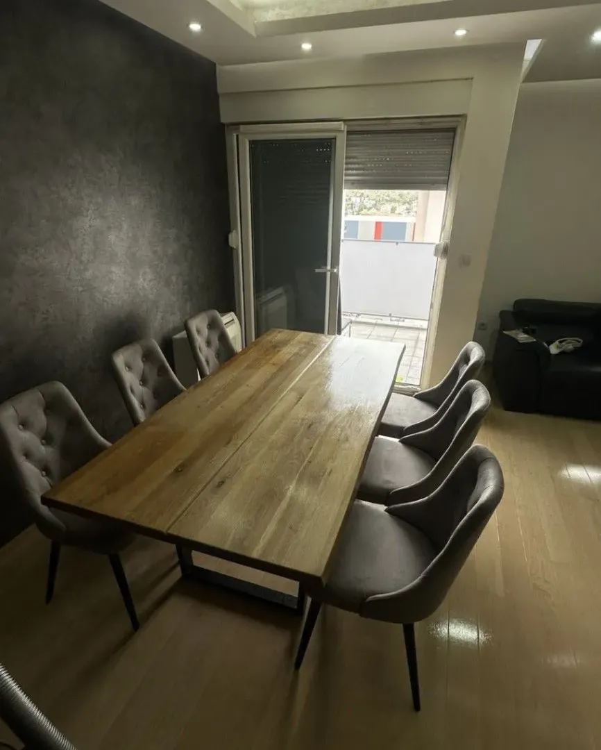 Izdavanje, trosoban stan, 100m², City Kvart, Podgorica