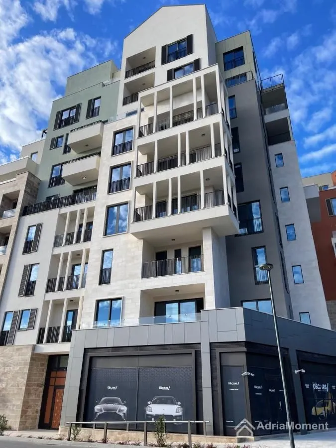 Prodaja, dvosoban stan, 90m², Porto Montenegro, Tivat