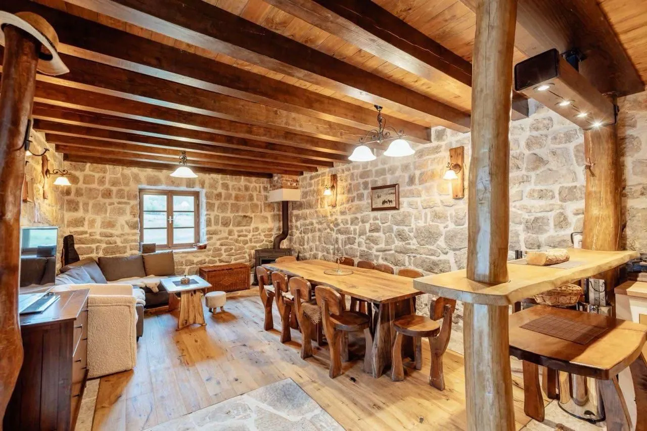 Prodaja, kuća, 70m², Vrbanj, Herceg Novi