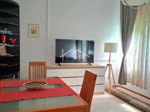 Rent, two bedroom apartment, 51m², Partizanov Stadion, Beograd - image 3
