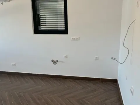 Sale, three bedroom apartment, 96m², Đuraševići, Tivat - image 6