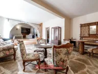  House for Sale, 313m2, Donji Orahovac, Kotor