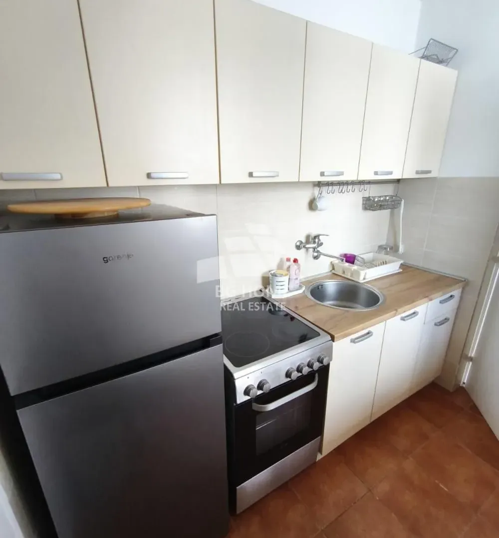 Rent, two bedroom apartment, 42m², Novi Beograd Blok 63, Novi Beograd Sve Podlokacije