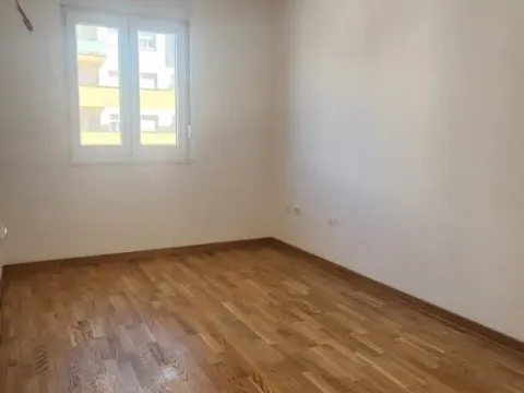 Prodaja, jednosoban stan, 48m², Zagorič, Podgorica - image 7