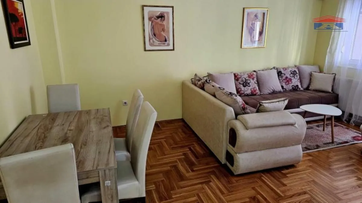 Izdavanje, trosoban stan, 65m², Nova Detelinara, Novi Sad Sve Podlokacije