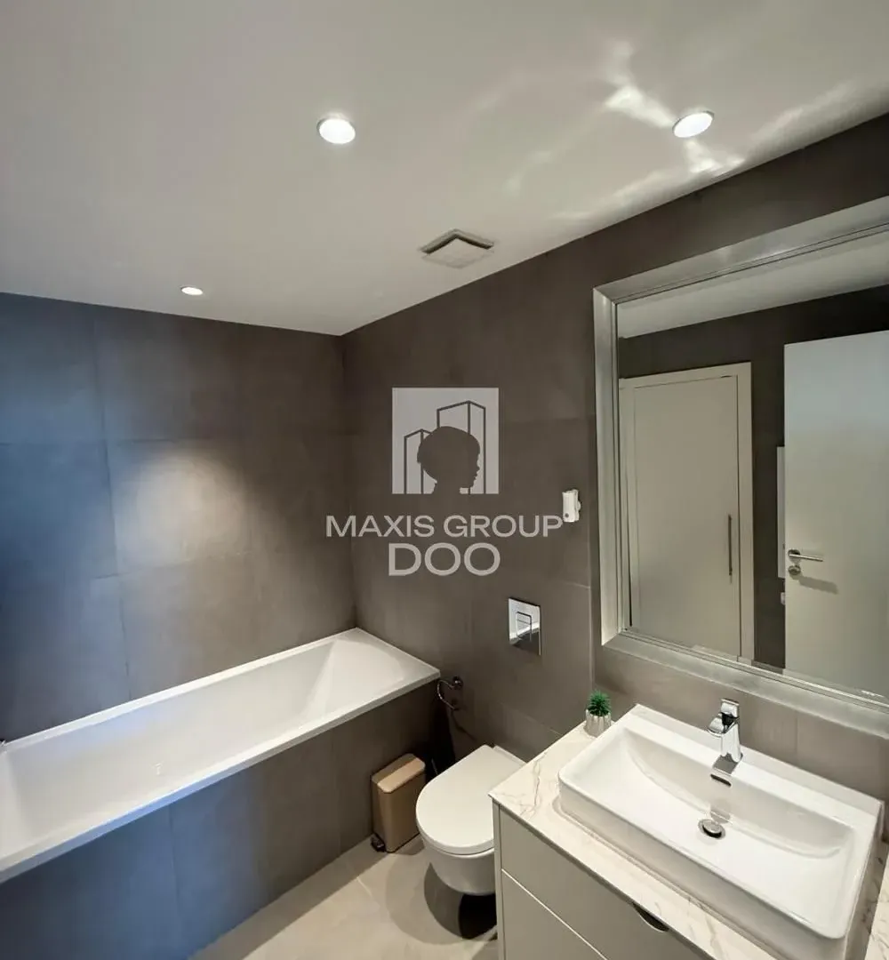 Rent, four bedroom apartment, 109m², Savski Venac, Beograd