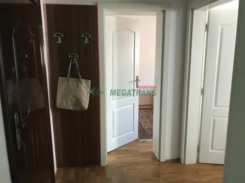 Izdavanje, dvosoban stan, 50m², Centar, Novi Sad - image 7