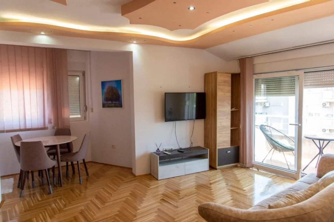 Izdavanje, jednosoban stan, 45m², Ljubović, Podgorica