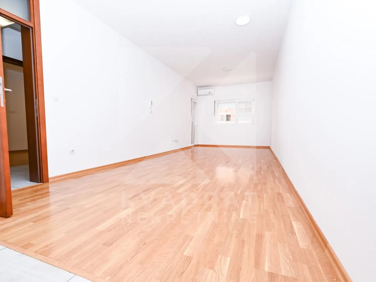Rent, two bedroom apartment, 67m², Tuški Put, Podgorica