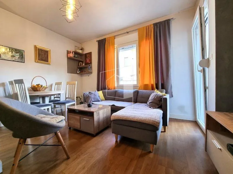 Izdavanje, stan, 43m², Tološi, Podgorica