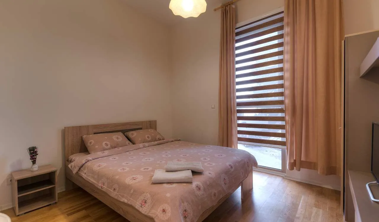 Prodaja, trosoban stan, 189m², Zavala, Budva