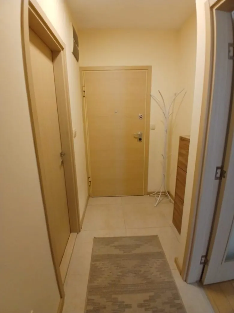 Izdavanje, jednosoban stan, 45m², City Kvart, Podgorica