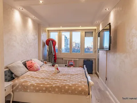 Prodaja, trosoban stan, 74m², Zemun Save Kovačevića, Zemun Sve Podlokacije - image 9