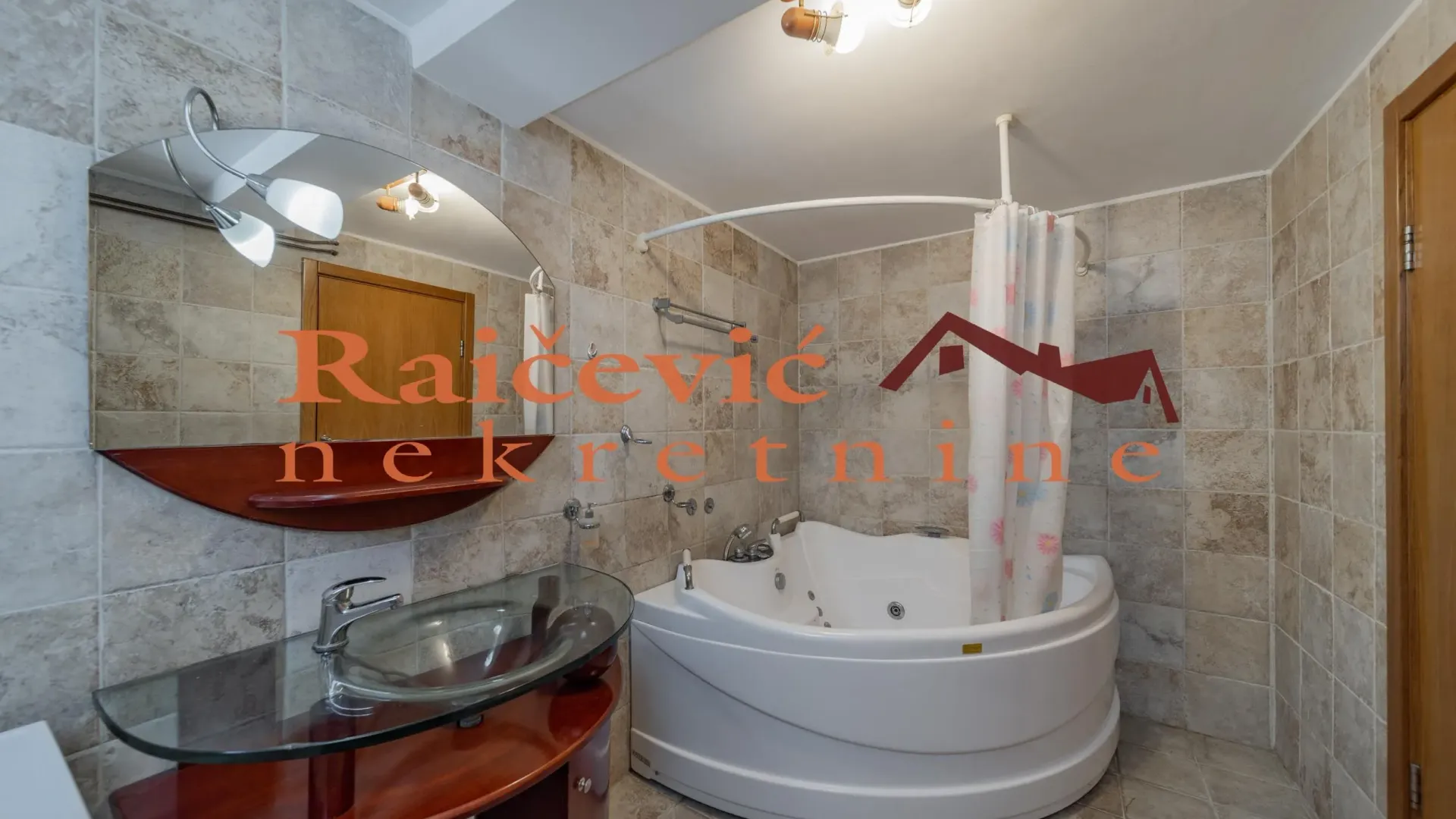 Rent, three bedroom apartment, 89m², Ivanjica, Srbija