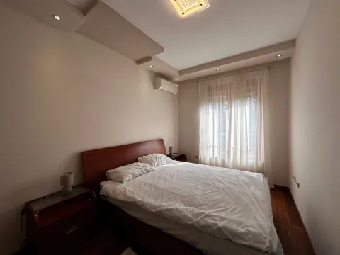 Rent, two bedroom apartment, 75m², Centar, Podgorica - image 7