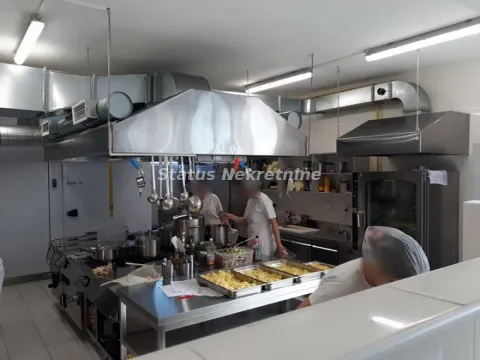 Poslovni prostor in Salajka