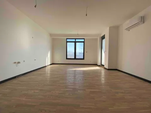 Prodaja, dvosoban stan, 47m², Gorica C, Podgorica