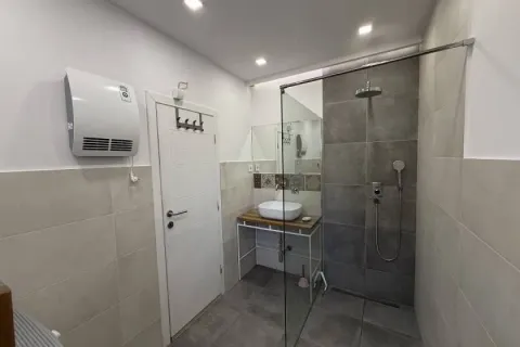 Rent, two bedroom apartment, 40m², Lisičji Potok, Beograd - image 10