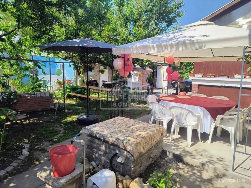 Prodaja, kuća, 123m², Ker, Subotica