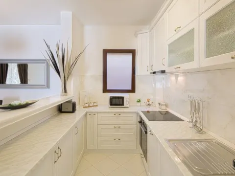 Rent, house, Budva, Crna Gora - image 5