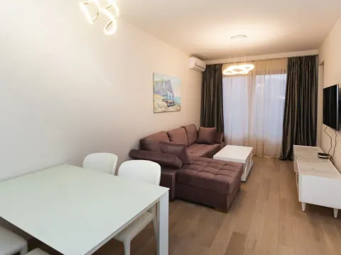 Prodaja, jednosoban stan, 45m², Budva, Crna Gora - image 10