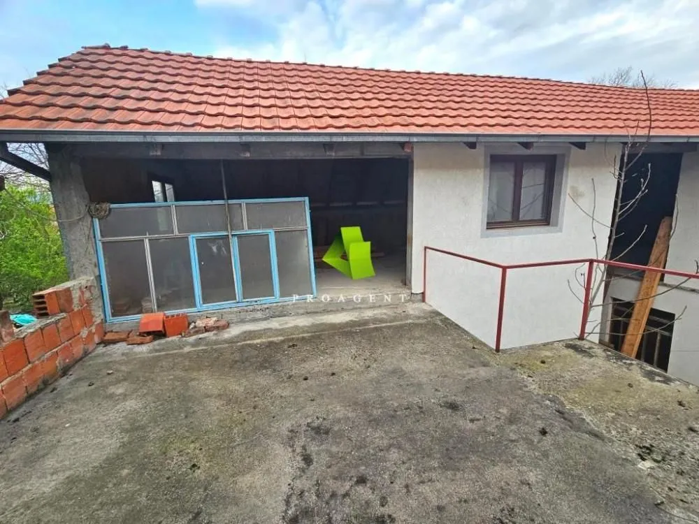 Prodaja, kuća, 285m², Medijana, Niš