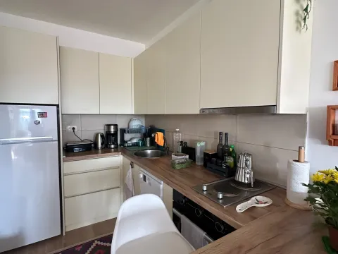 Prodaja, jednosoban stan, 57m², Tivat, Crna Gora - image 4