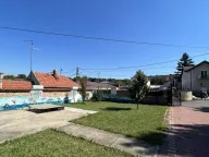 Izdavanje, kuća, 170m², Autokomanda, Voždovac Sve Podlokacije - image 2