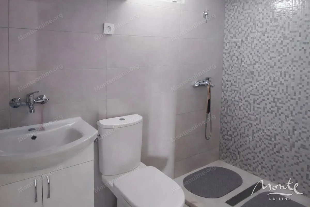 Sale, house, 168m², Dobre Vode, Bar