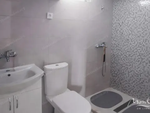 Sale, house, 168m², Dobre Vode, Bar - image 10