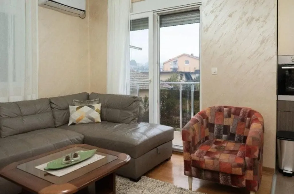 Rent, two bedroom apartment, 60m², Preko Morače, Podgorica