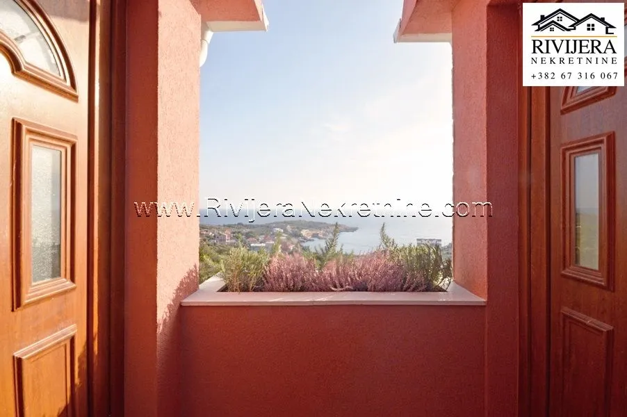Prodaja, kuća, 255m², Herceg Novi, Crna Gora